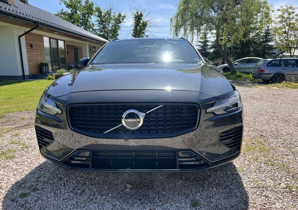 Volvo V60 cena 171900 przebieg: 2347, rok produkcji 2023 z Brodnica małe 106
